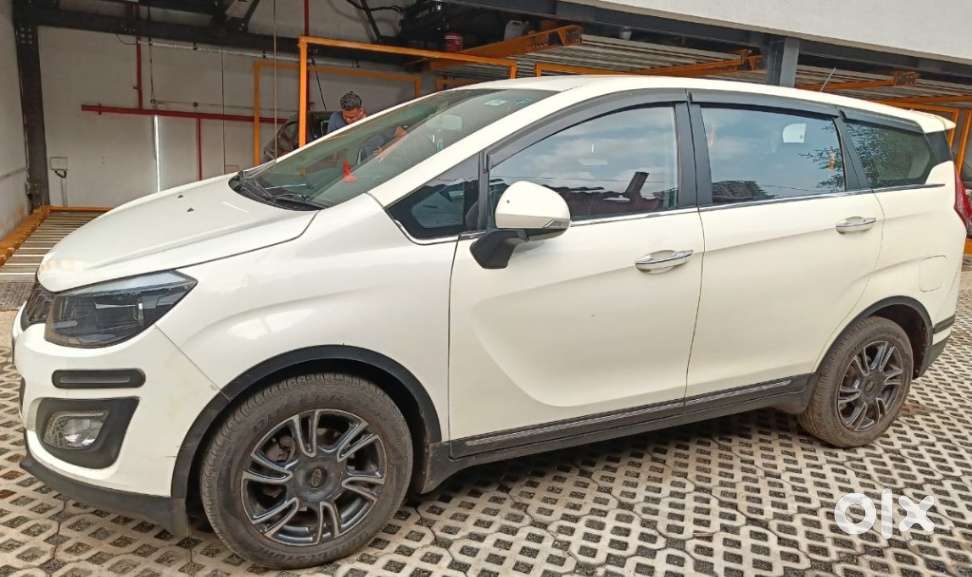 Mahindra Marazzo 1.5 M6 Plus 8 Str, 2021, Diesel