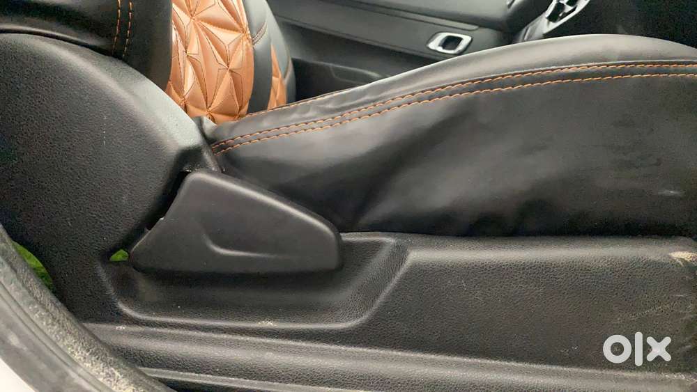 Renault Kwid 2019-ongoing 1.0 Rxt Amt (o), 2020, Petrol