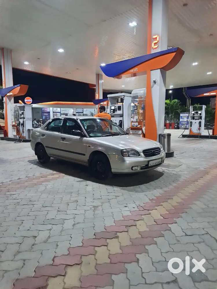 Maruti Baleno Lxi 2004