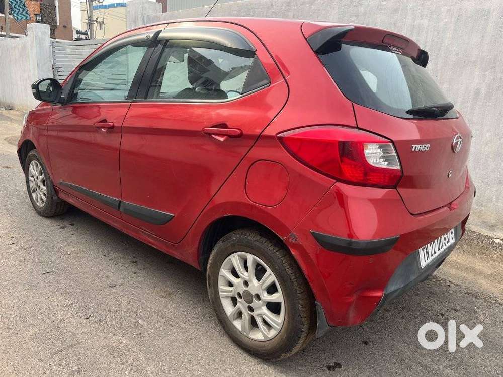 Tata Tiago, 2016, Petrol