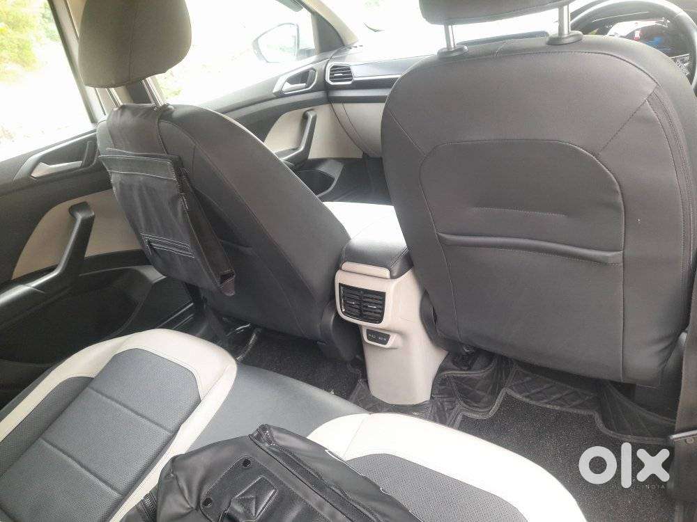 Volkswagen Taigun 1.0 Tsi Topline, 2022, Petrol