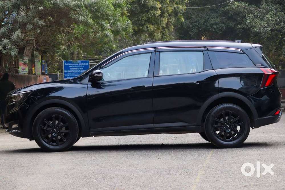 Mahindra Xuv700 2.2 Ax 7 Diesel At Luxury Pack Str, 2024, Diesel