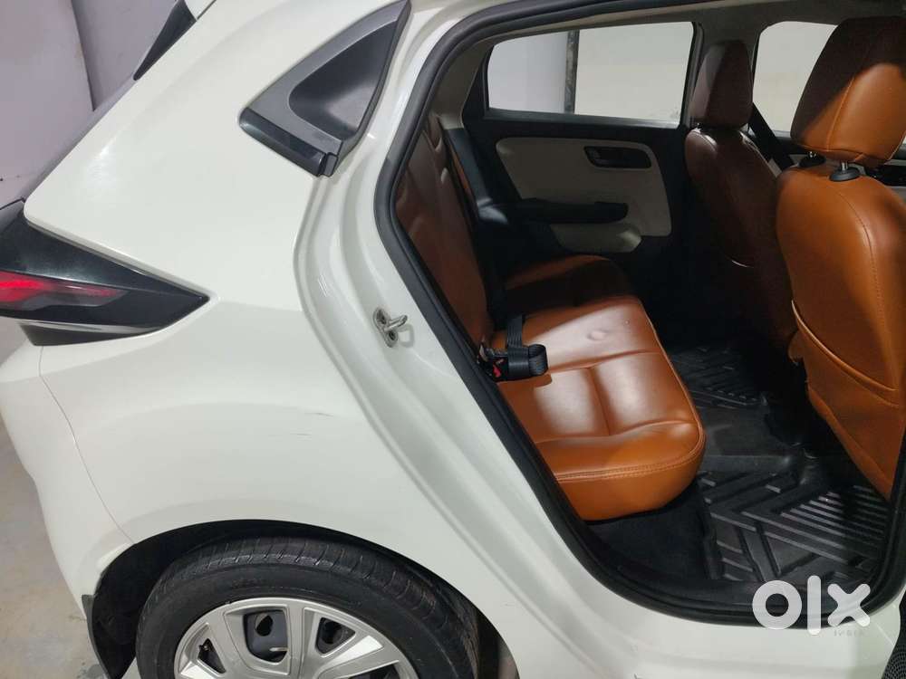 Tata Altroz Xm Plus Petrol, 2021, Petrol