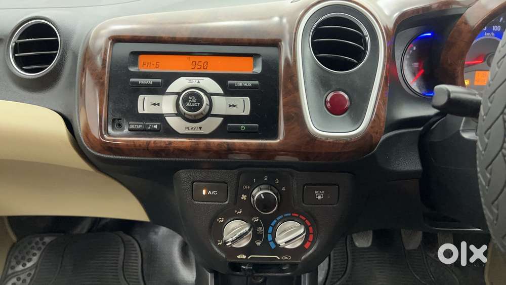 Honda Mobilio S I-vtec, 2015, Petrol