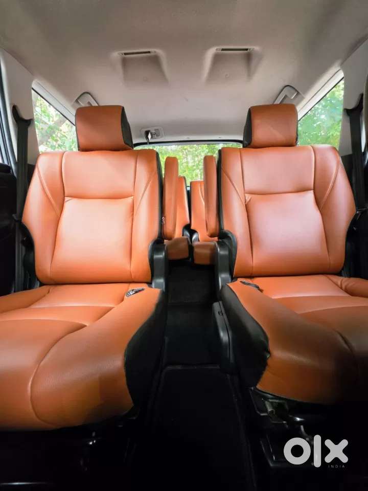Toyota Innova Crysta [2020-ongoing] 2.4 Gx 7 Str, 2021, Diesel