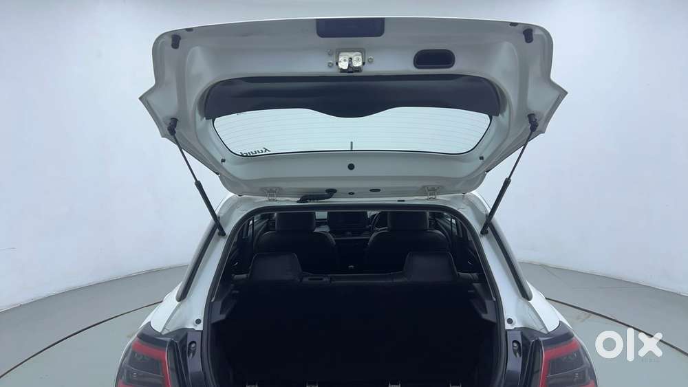 Maruti Suzuki Swift Vxi Optional, 2024, Petrol