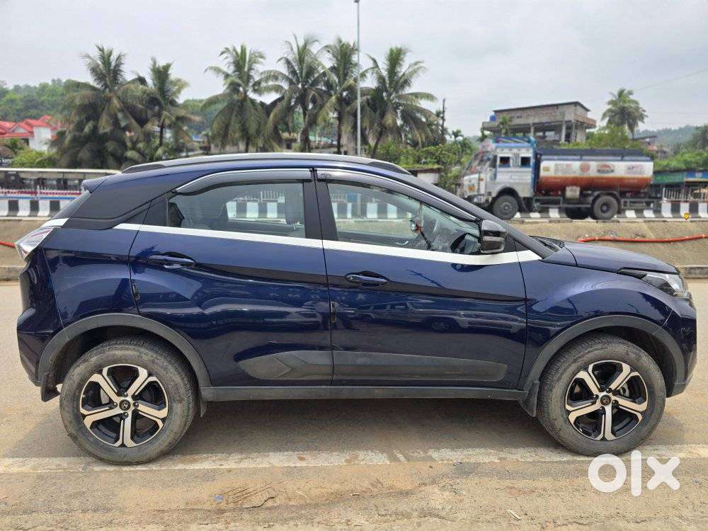 Tata Nexon Amt Xza Plus, 2022, Petrol