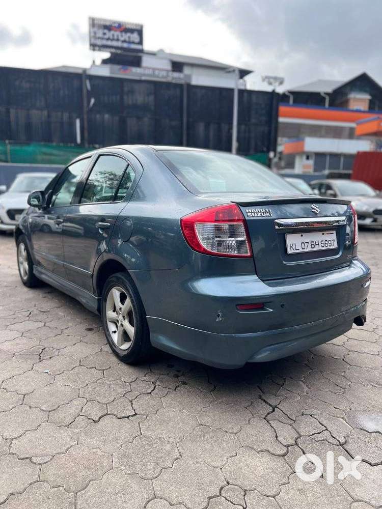 Maruti Suzuki Sx4 Zxi, 2007, Petrol