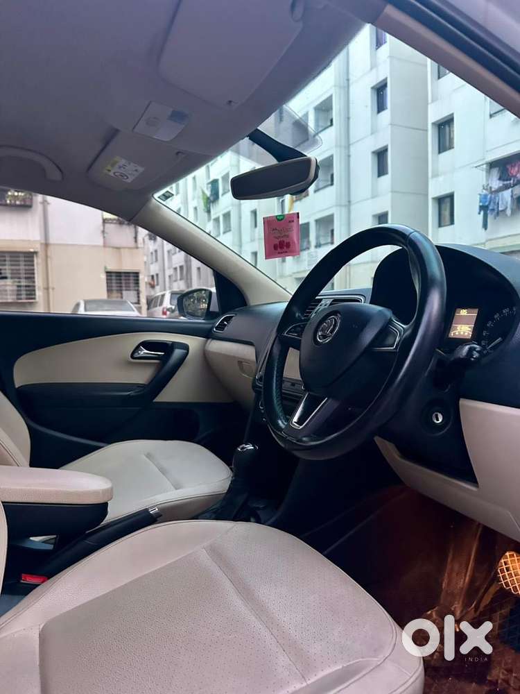 Skoda Rapid Elegance 1.6 Mpfi At, 2018, Petrol