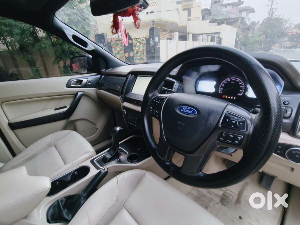 Ford Endeavour 2.2 Titanium At 4x2, 2016, Diesel