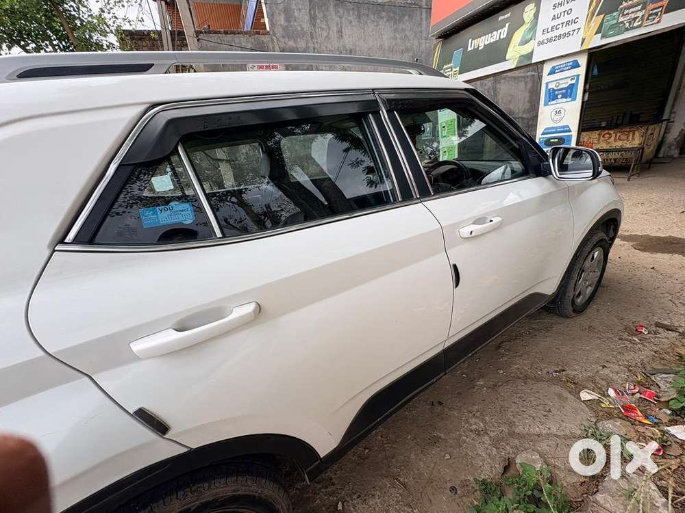 Hyundai Venue 2021 Petrol Good Condition