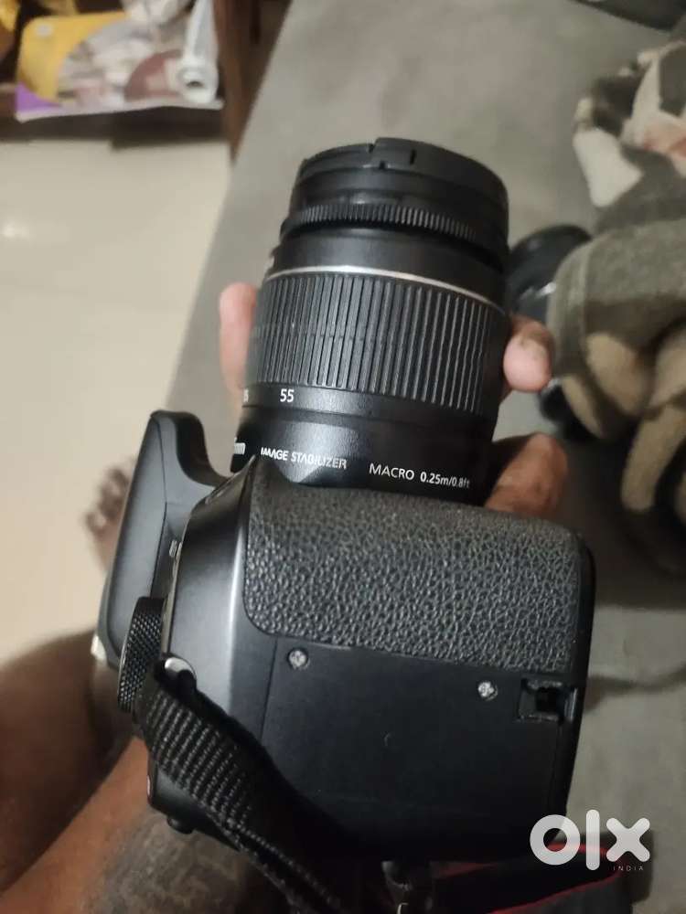Canon 1300D don't have charger