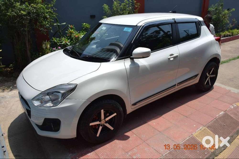 Maruti Suzuki New-gen Swift 2023 39000 Km Driven