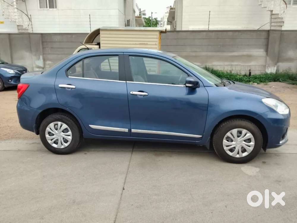 Maruti Suzuki Dzire 1.2 Vxi Amt, 2020, Petrol