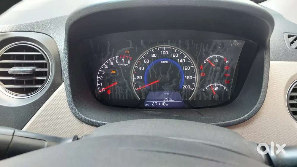 Hyundai Grand I10 2019 Petrol 27200 Km Driven Brand New Condition