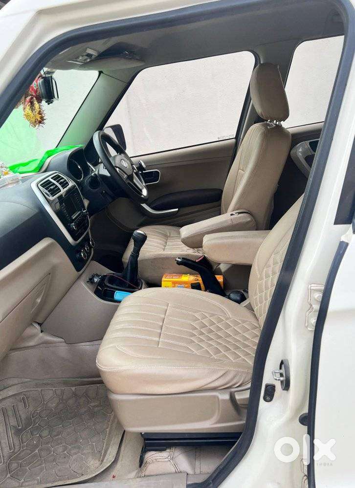 Mahindra Tuv 300 T8, 2017, Diesel