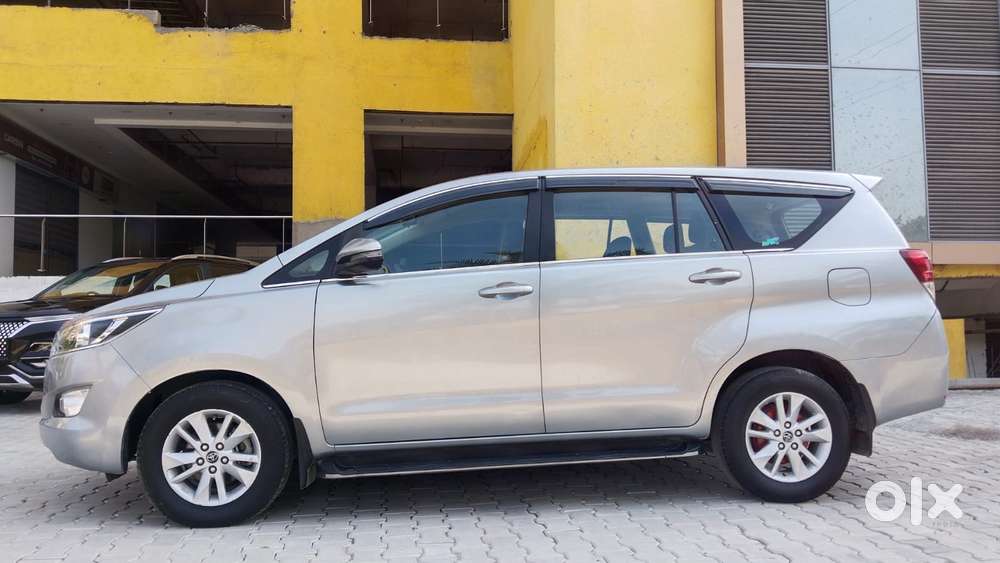 Toyota Innova Crysta 2.8 Gx At, 2019, Petrol