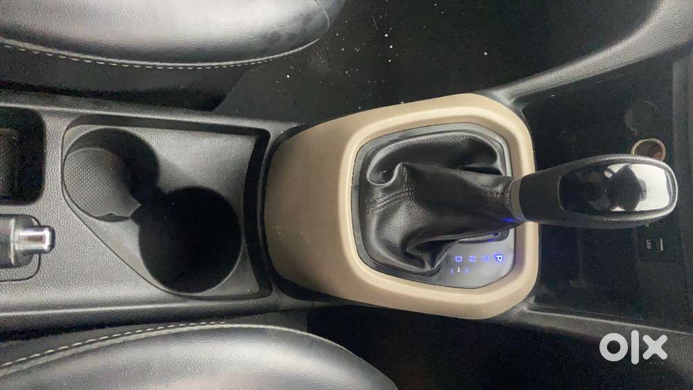 Hyundai Grand I10 [2017-2020] 1.2 Kappa Vtvt Sportz At, 2018, Petrol