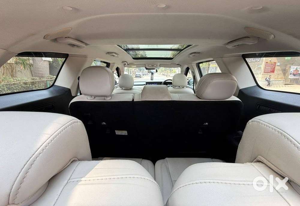 Mahindra Xuv700 2.2 Ax 7 Diesel At Luxury Pack Str Awd, 2022, Diesel