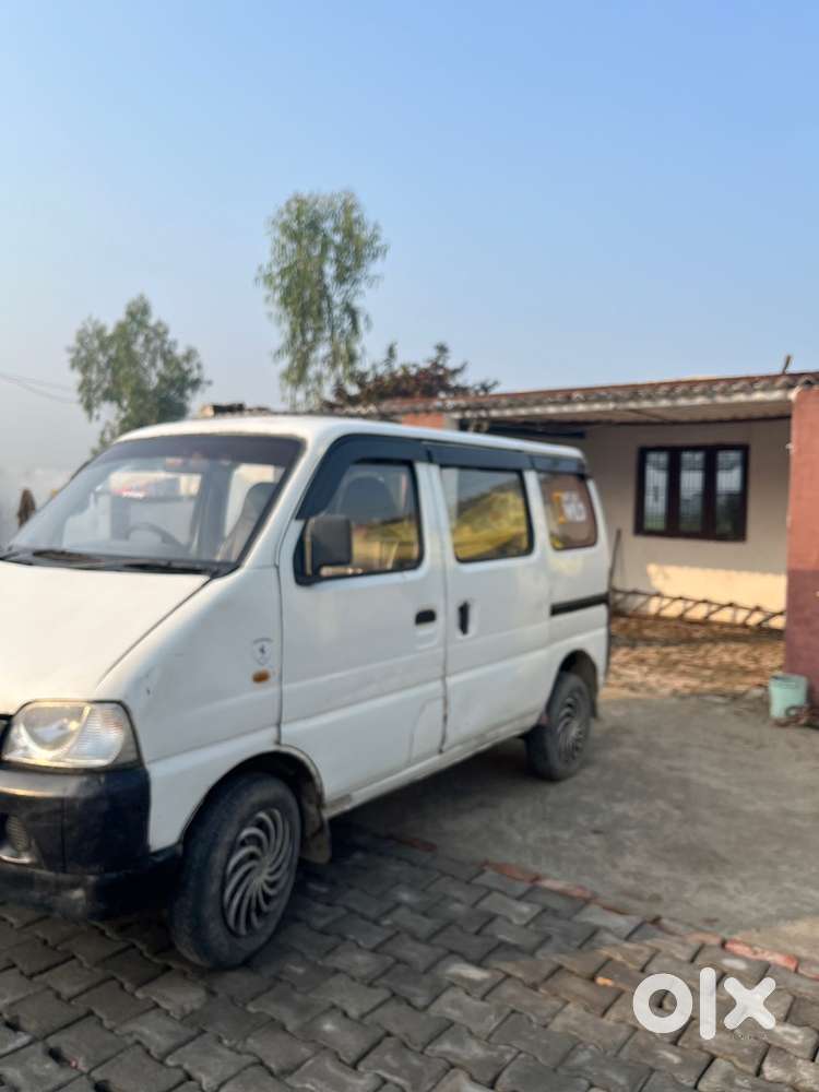 Maruti Suzuki Eeco 2011