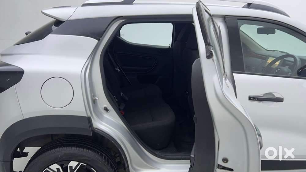 Renault Kiger Rxz, 2023, Petrol