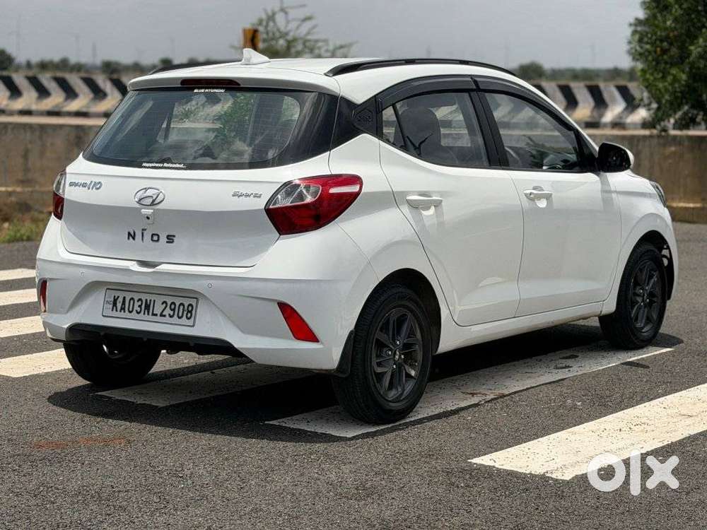 Hyundai Grand I10 Nios Sportz, 2022, Petrol