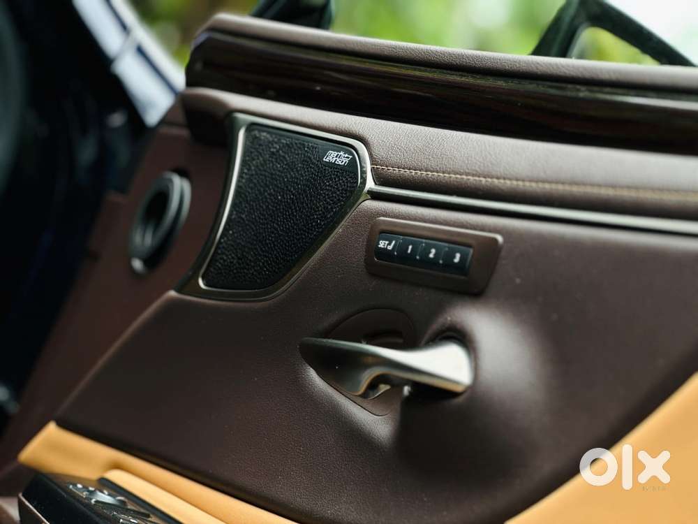 Lexus Es 300h Luxury, 2020, Petrol