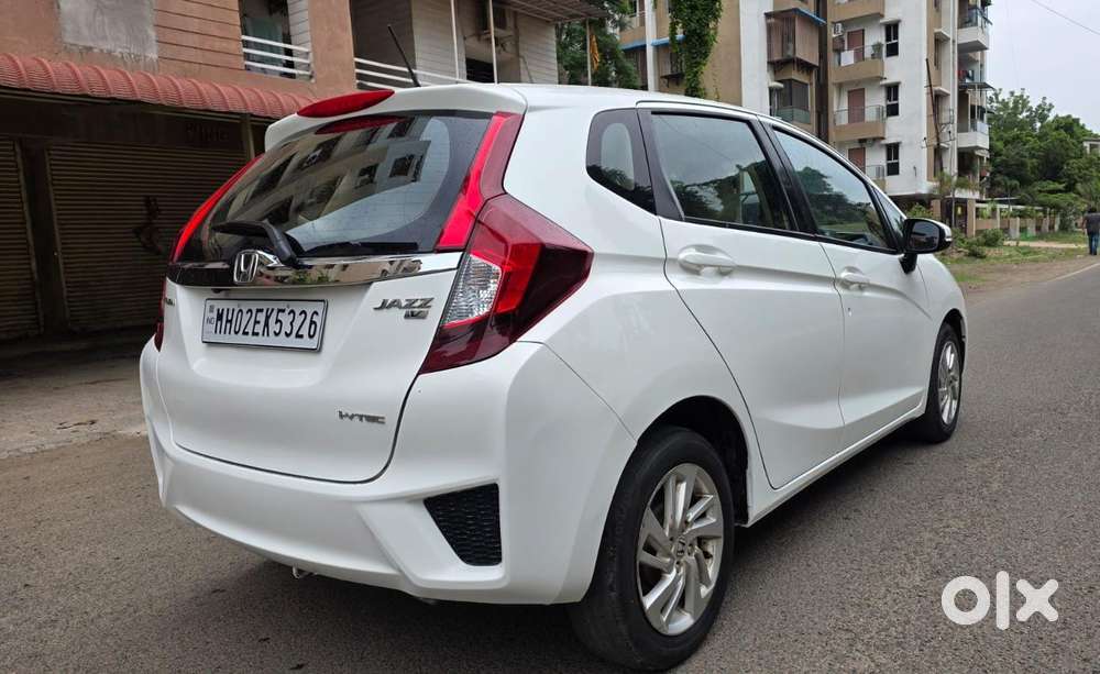 Honda Jazz V Mt Privilege, 2017, Petrol