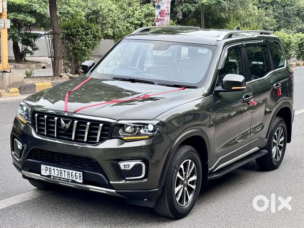 Mahindra Scorpio N Z8 Petrol Mt 7 Str, 2024, Petrol