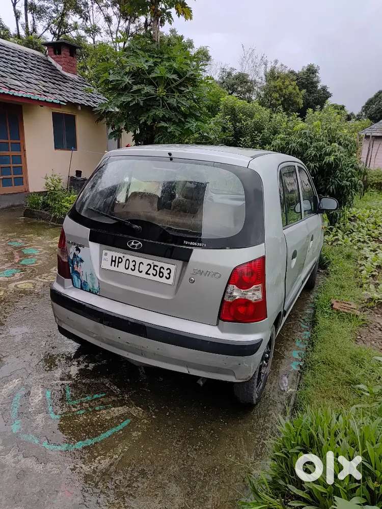 Hyundai Santro Le 2004 पेट्रोल