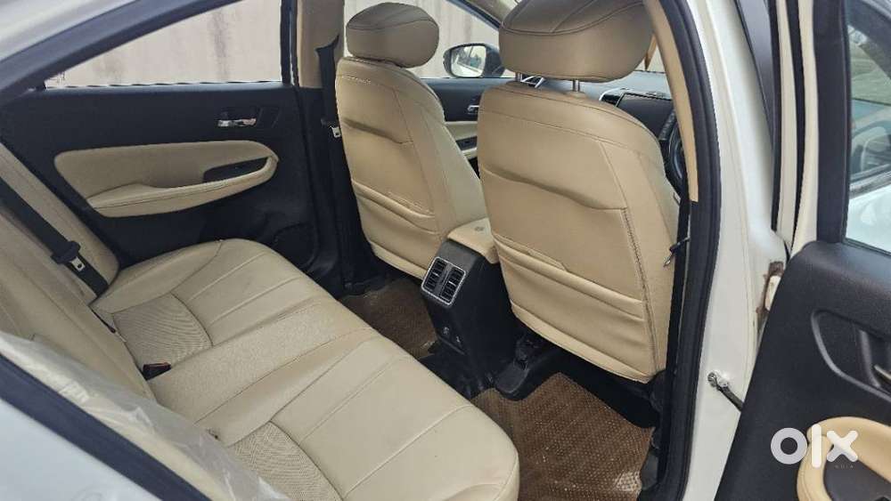 Honda City 1.5 Zx I-vtec Mt, 2022, Petrol
