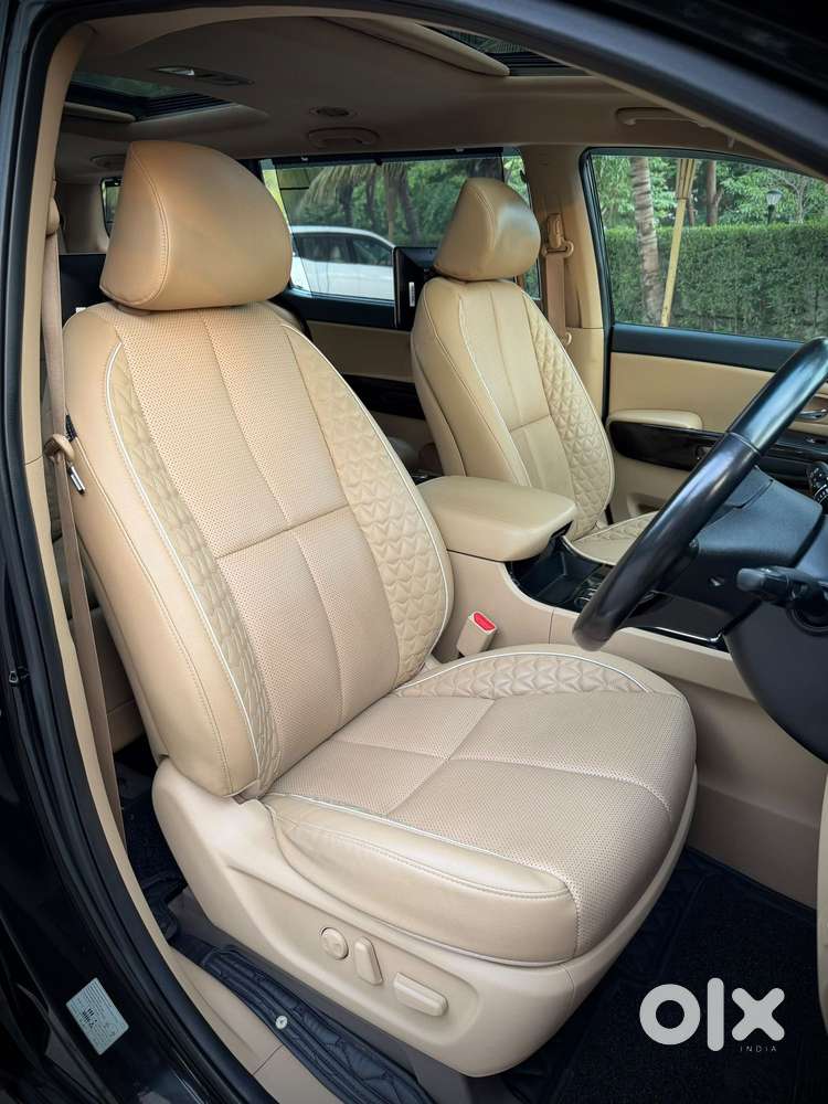 Kia Carnival Limousine Plus 7 Str, 2022, Diesel