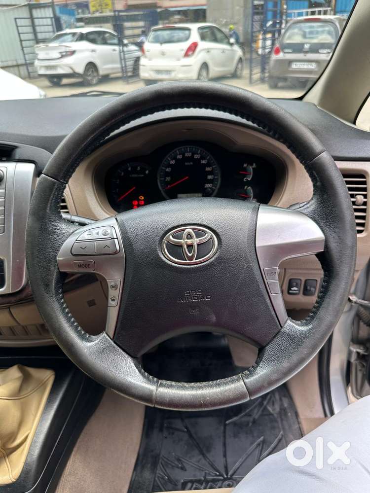 Toyota Innova 2.5 V 7 Str, 2015, Diesel
