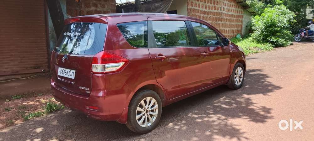 Maruti Suzuki Ertiga Zxi Shvs, 2015, Petrol