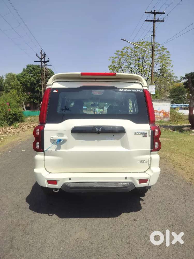 Mahindra Scorpio Classic 2021 Diesel Well Maintained