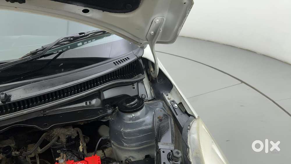 Maruti Suzuki Swift Vvt Vxi, 2013, Petrol