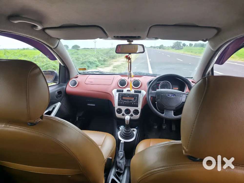 Ford Figo Petrol 1.2 2010