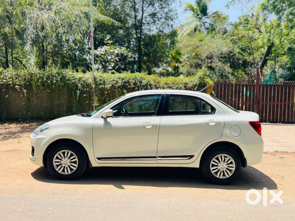 Maruti Suzuki Dzire 1.2 Vxi, 2019, Petrol