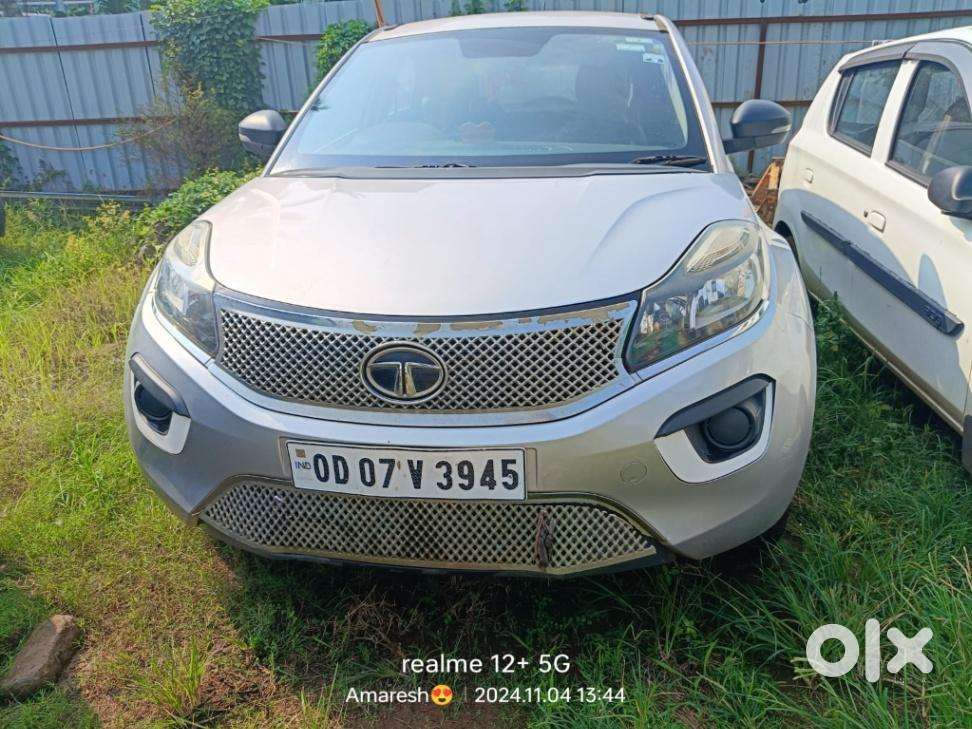 Tata Nexon 1.2 Revotron Xm (s), 2018, Petrol