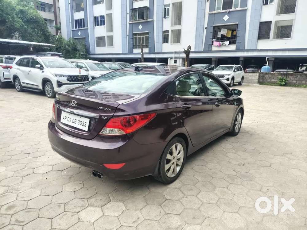 Hyundai Verna Fluidic 1.6 Crdi Sx, 2011, Diesel