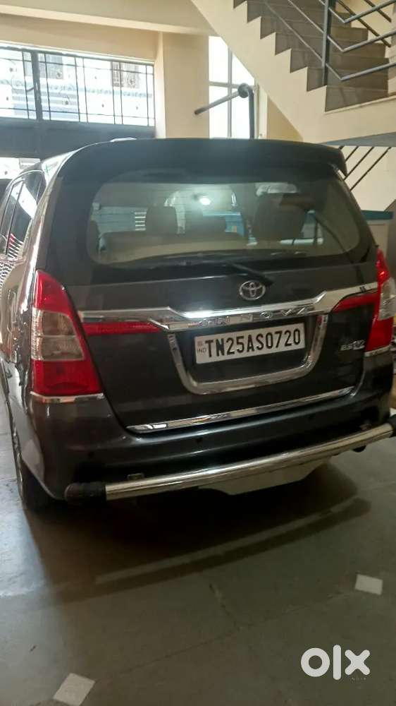 Toyota Innova 2015 Diesel 87000 Km Driven