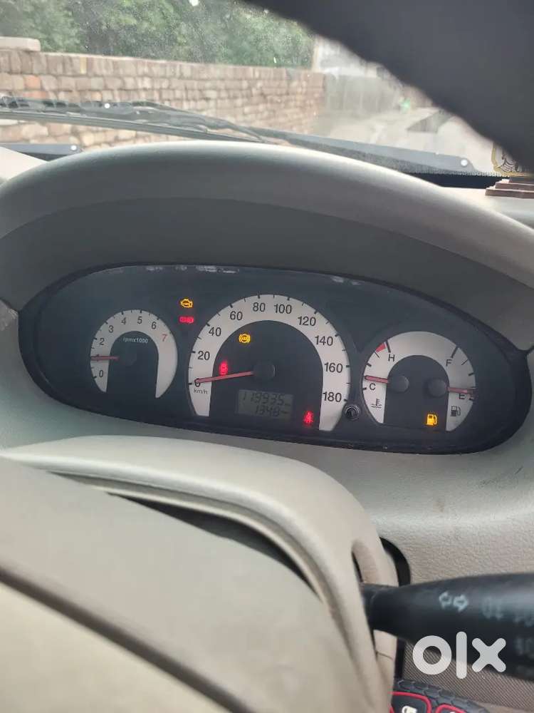Mahindra Quanto 1.5 C6 2012 Diesel
