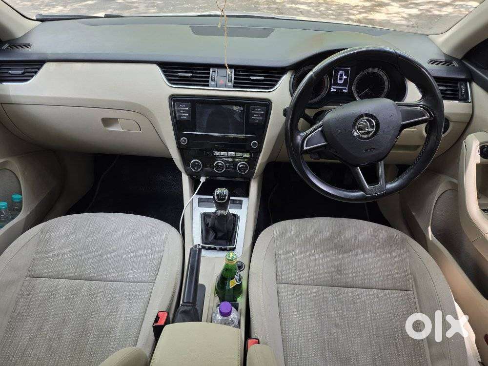 Skoda Octavia 2013-2017 Active 1.4 Tsi Mt, 2019, Petrol