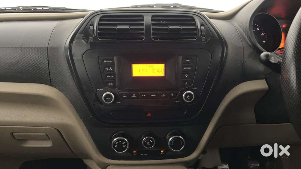 Mahindra Tuv 300 T6 Plus, 2017, Diesel