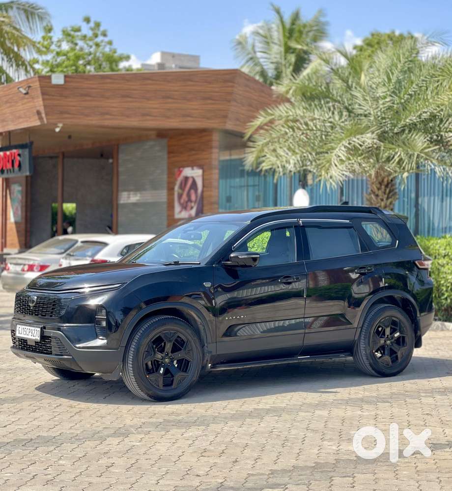 Tata Safari Accomplished Plus Dark Edition At, 2024, Diesel