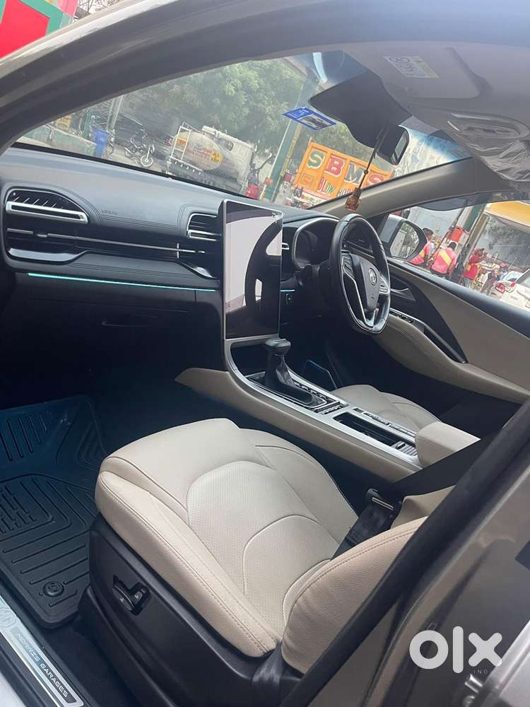 Pristine 2023 Mg Hector Petrol  Under Warranty  Delhi Reg (dl12)