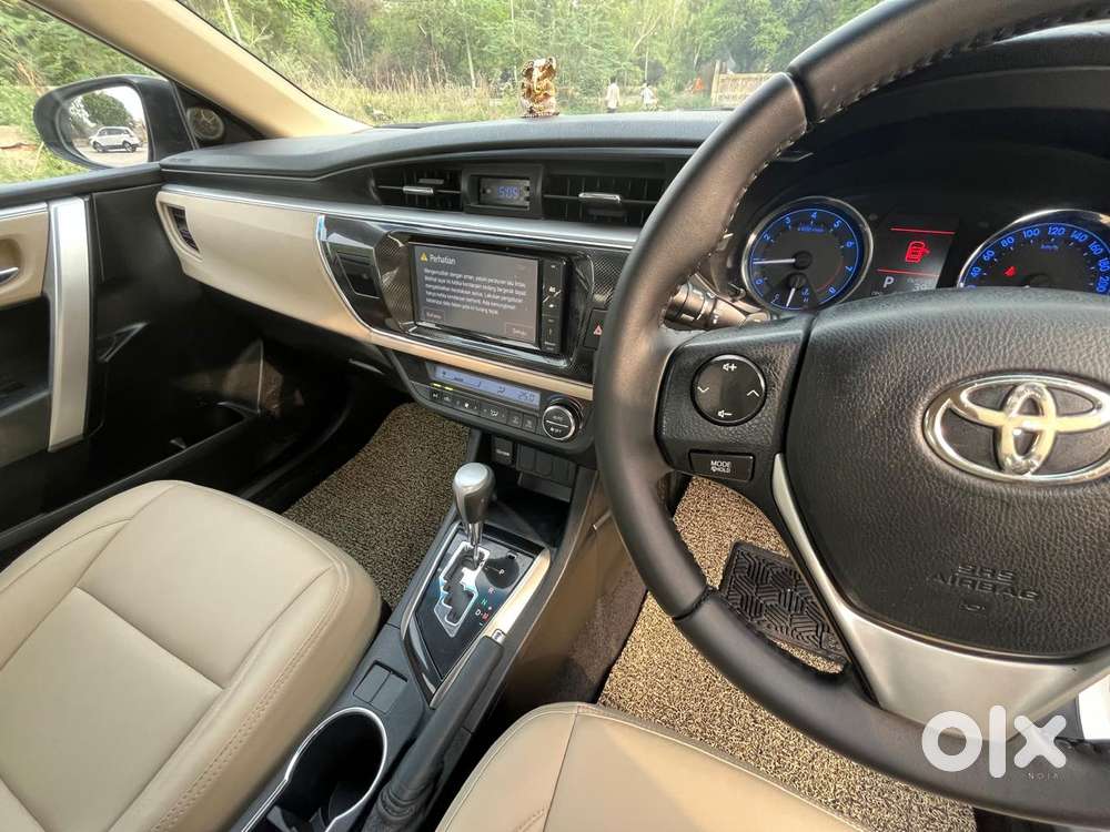 Toyota Corolla Altis Vl At, 2015, Petrol