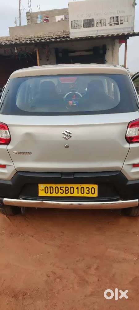 Maruti S-presso Vaxi+
