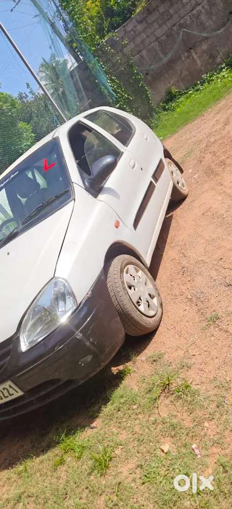 Tata Indica 2005