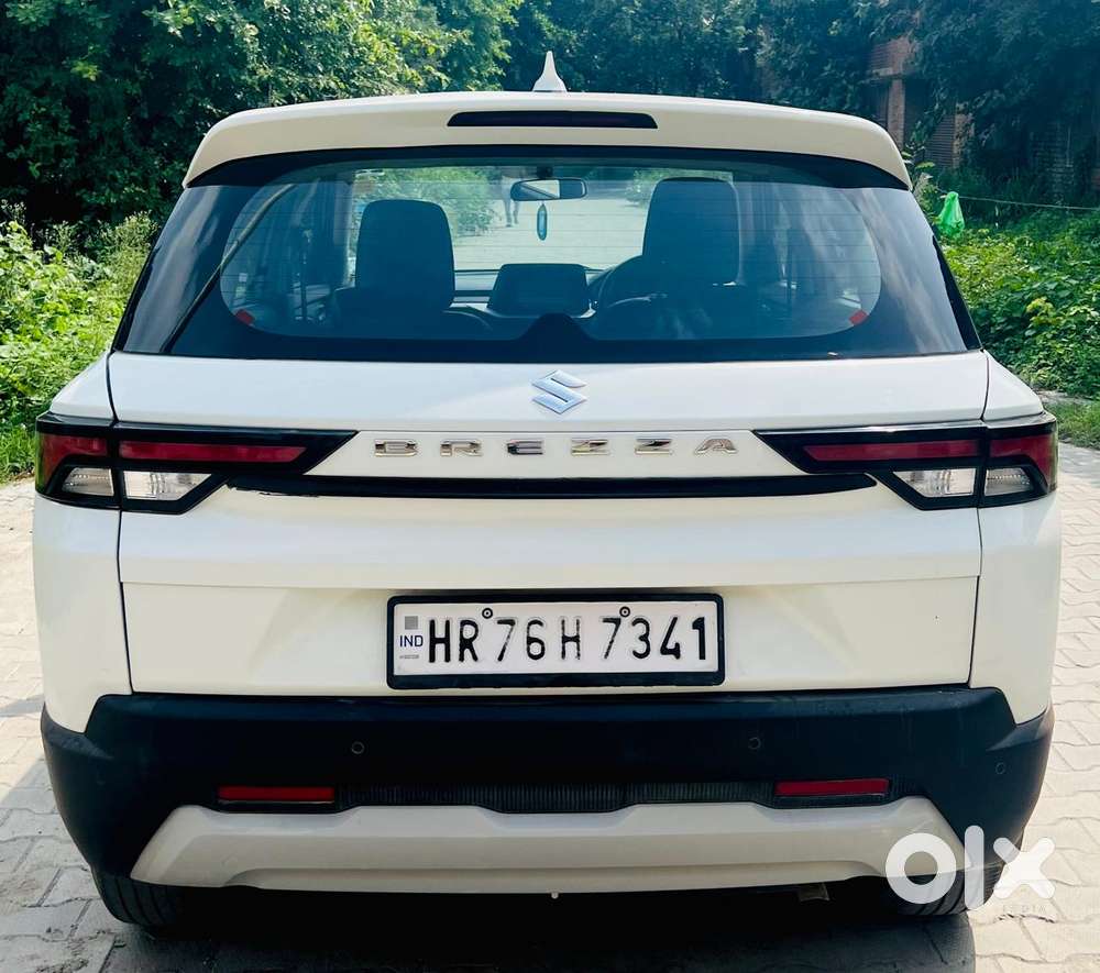 Maruti Suzuki Brezza 1.5 Vxi Smart Hybrid, 2023, Petrol